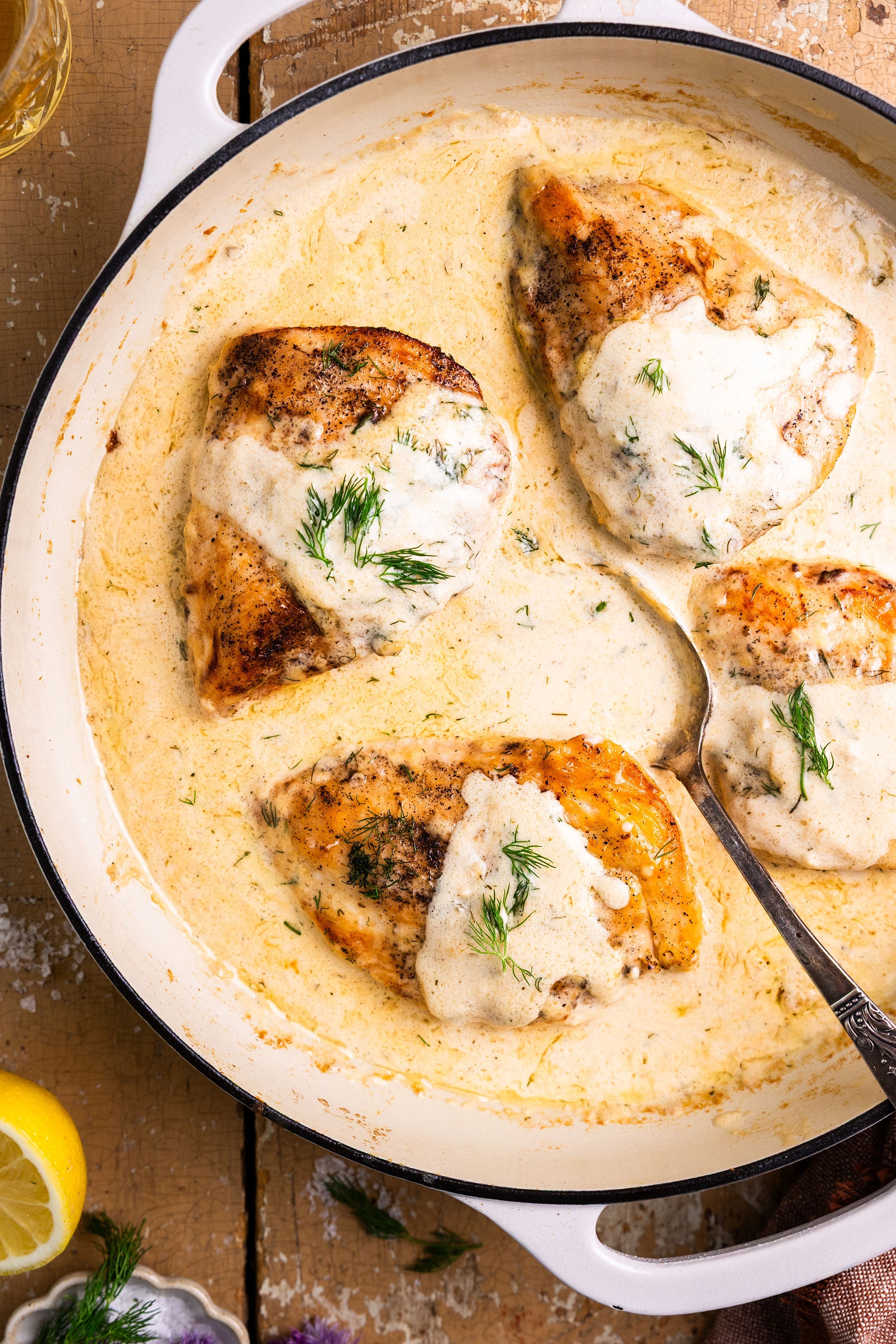 CHICKEN WITH CHEESY DILL CREAM SAUCE