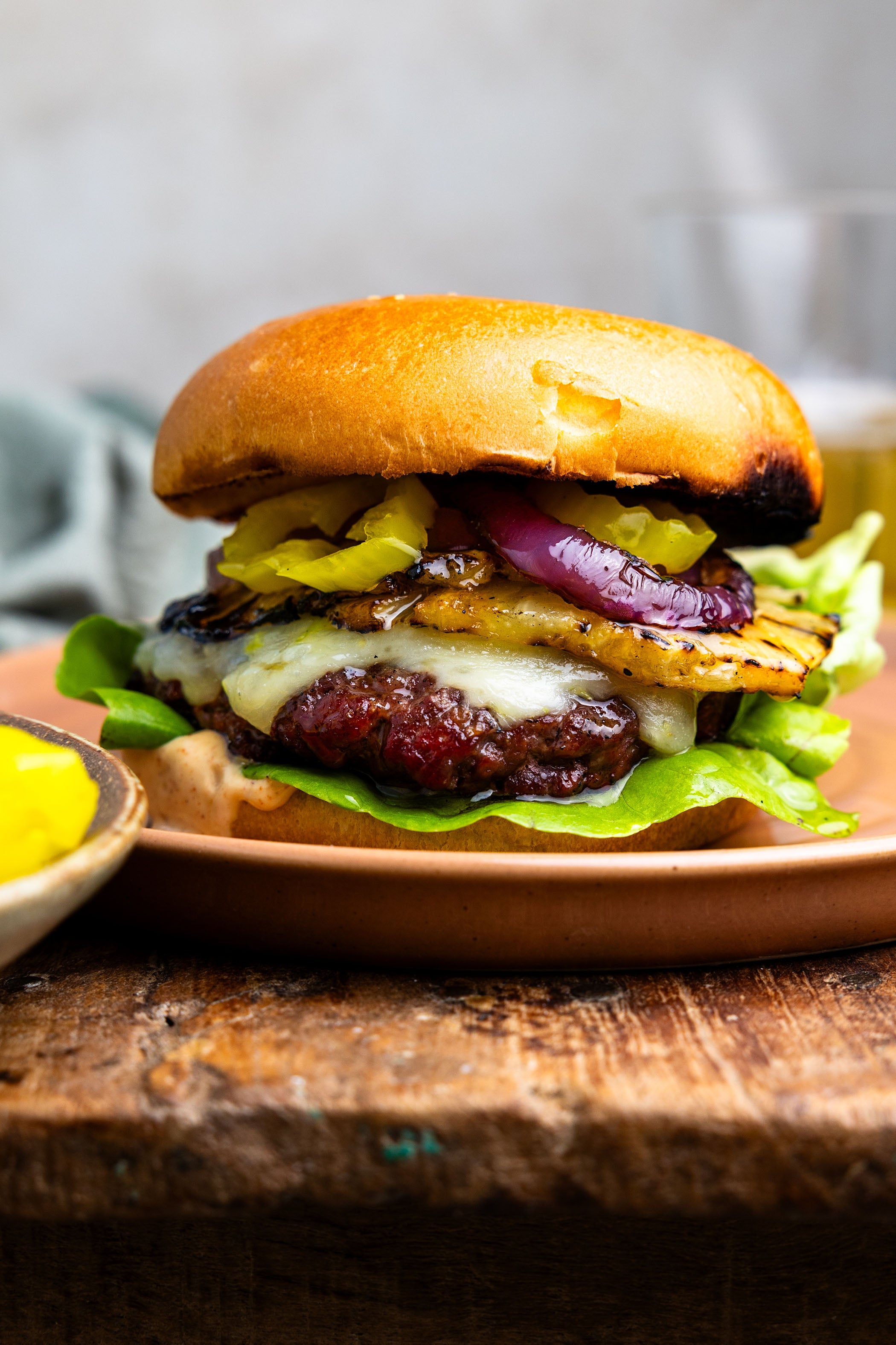 SWEET AND SPICY PINEAPPLE BURGER